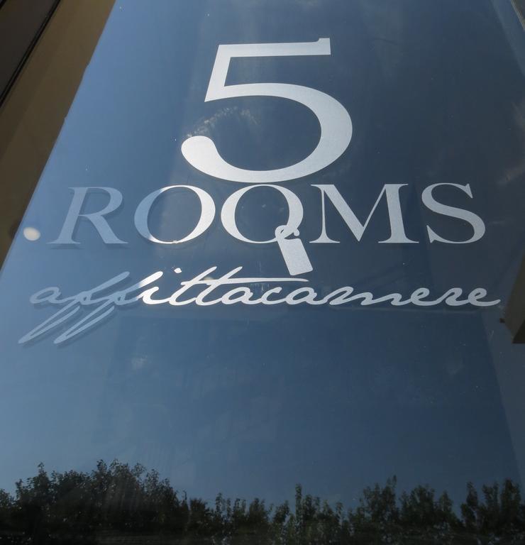 5 Rooms Affittacamere Civitavecchia Esterno foto