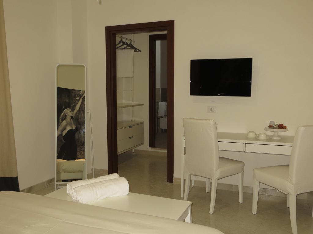 5 Rooms Affittacamere Civitavecchia Camera foto